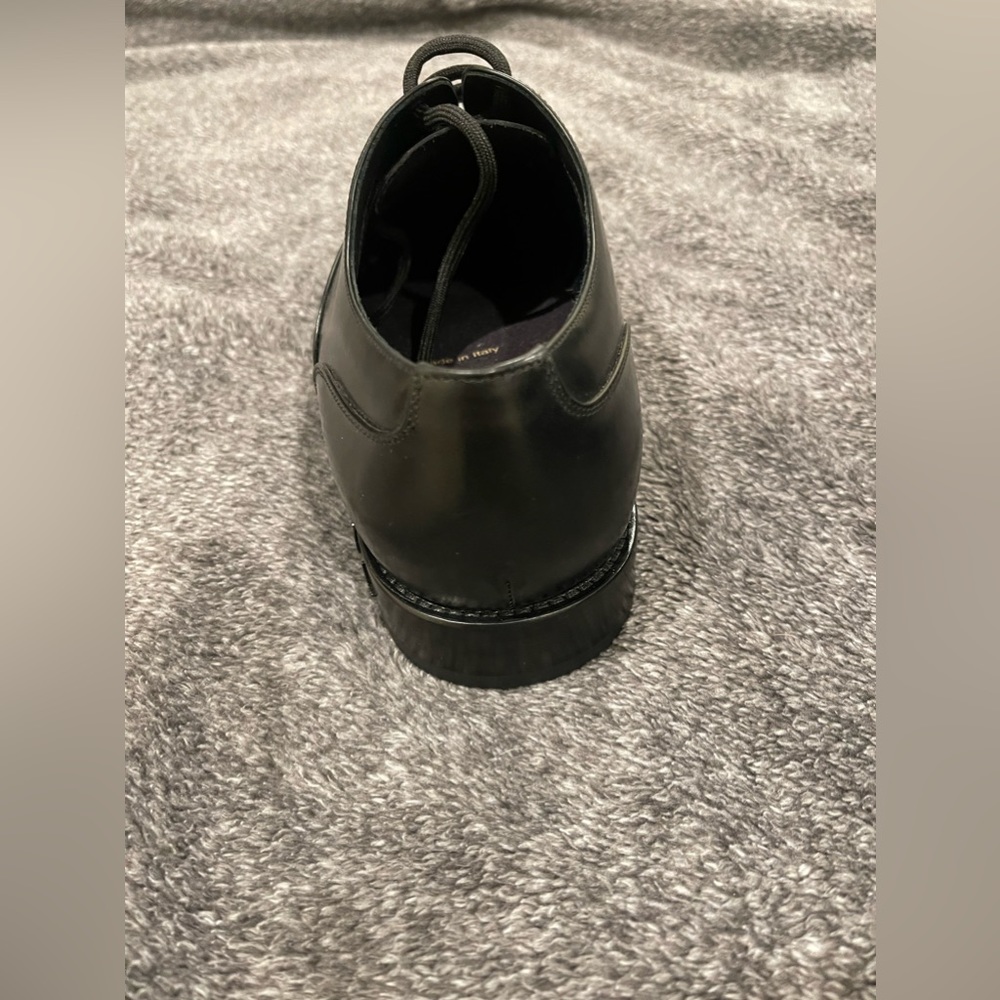 Louis Vuitton Formal Richelieu Mens Dress Shoes - Picture 4 of 7